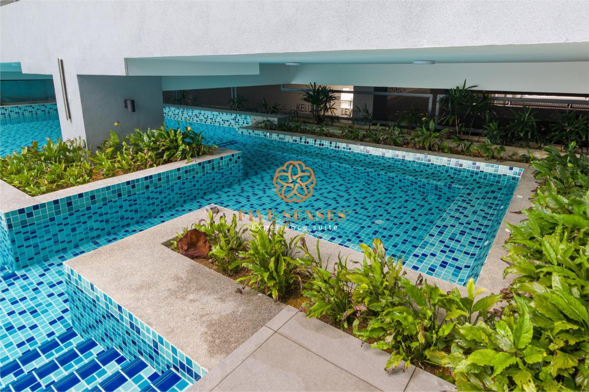 Neu Suites Signature Suites, Klcc Куала-Лумпур Екстер'єр фото